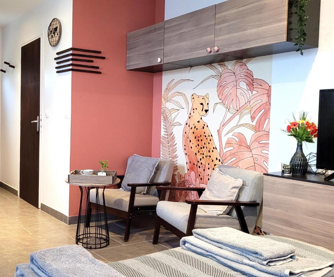 Studio Orange - Parc Asterix - Mer De Sable - Villepinte - Aeroport Cdg Vemars Dış mekan fotoğraf
